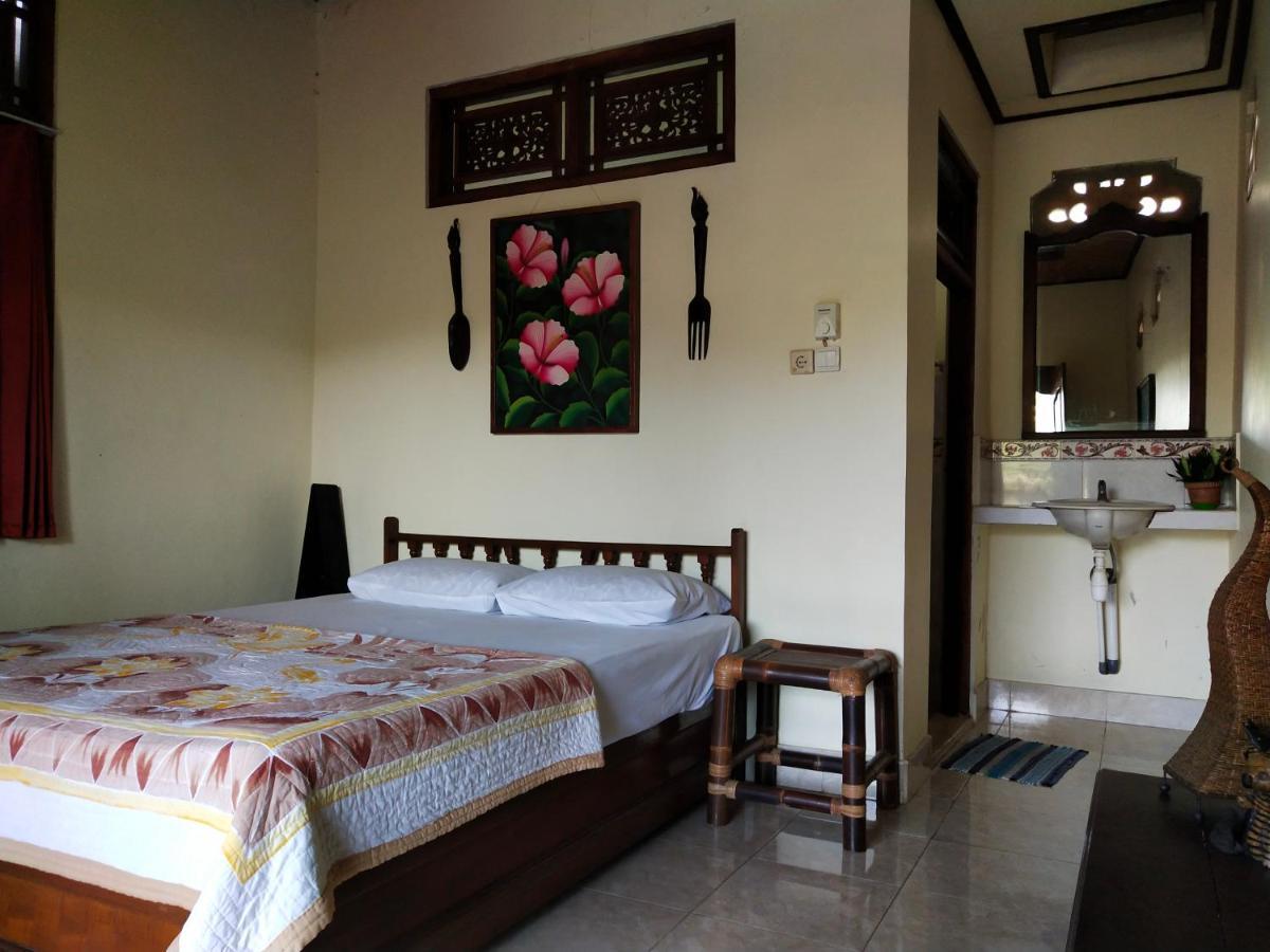 Bagus Homestay Padang Bai Exterior foto