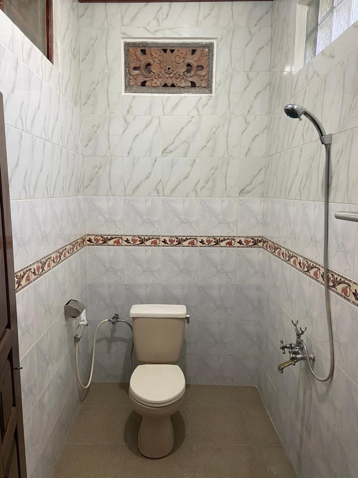 Bagus Homestay Padang Bai Exterior foto